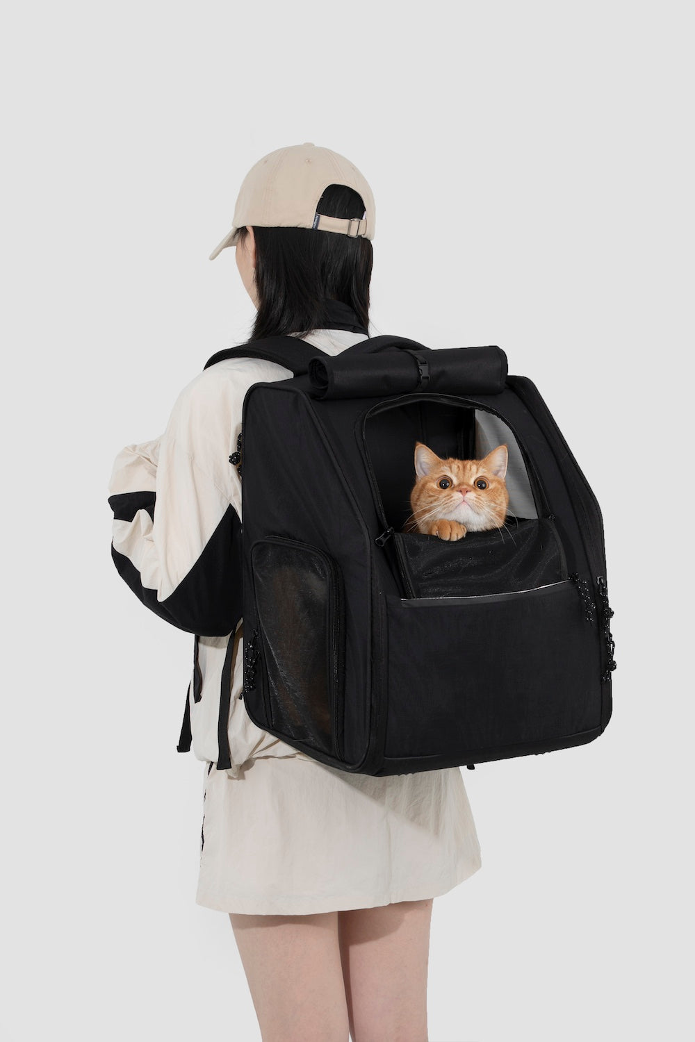 Discover Pawsitivity's high-end Pet Carrier - the Spacious Pet Backpack. It's the ultimate blend of fashion and functionality. Carry your pet in style. Shop now!