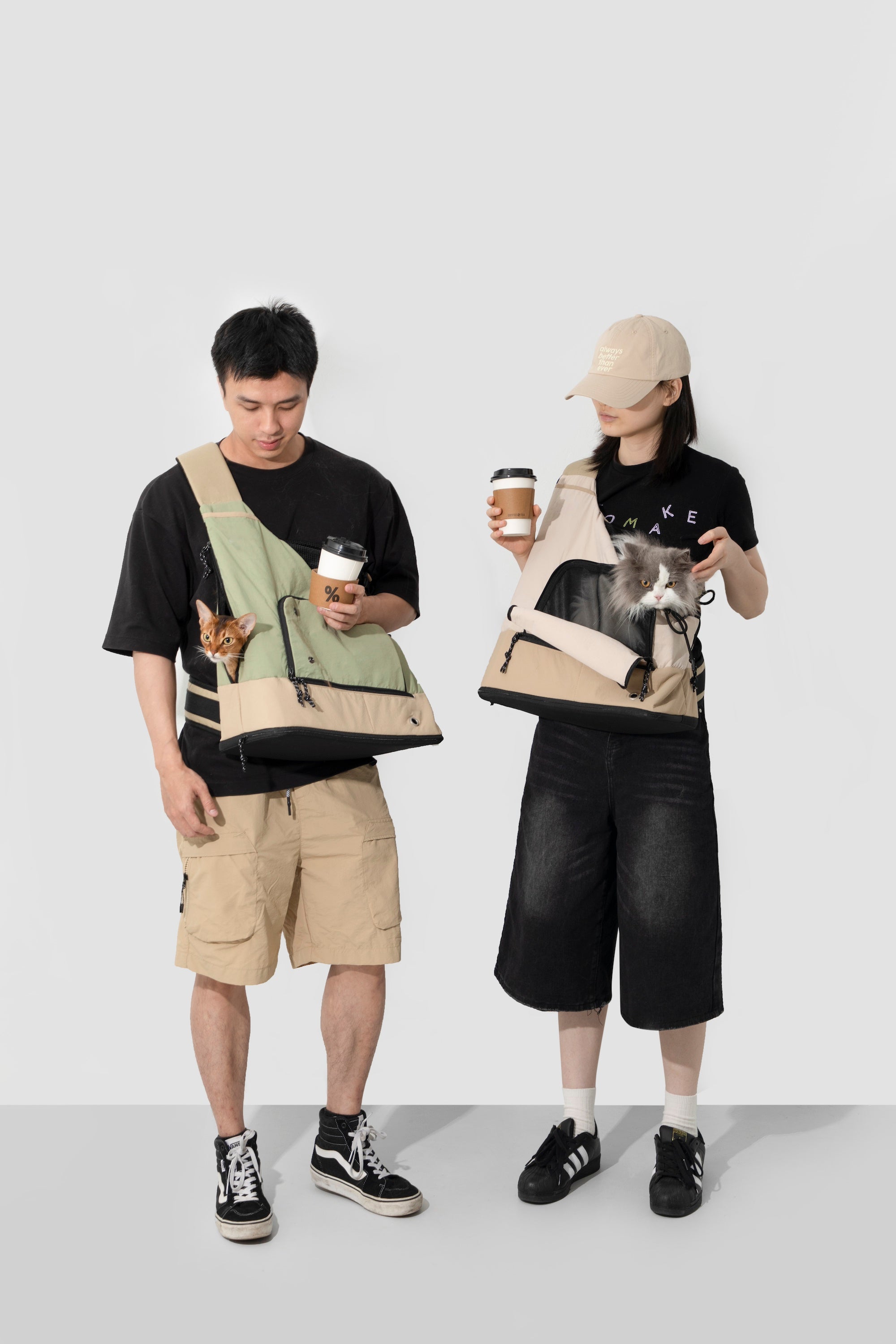 Pet Sling Carrier, Hands-Free Dog & Cat Travel Bag